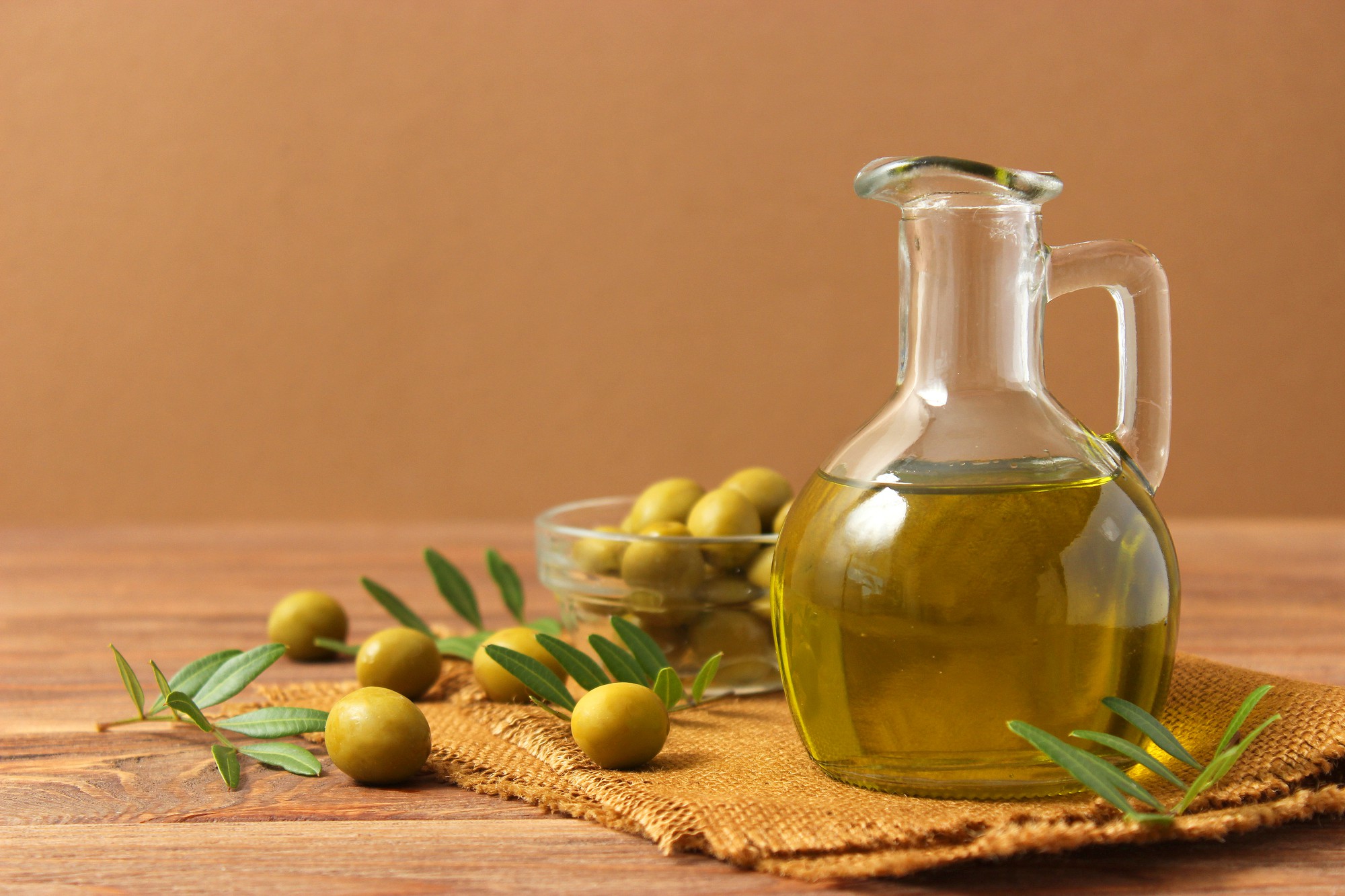 Quelle huile d’olive choisir si tu veux prolonger ces bienfaits ?