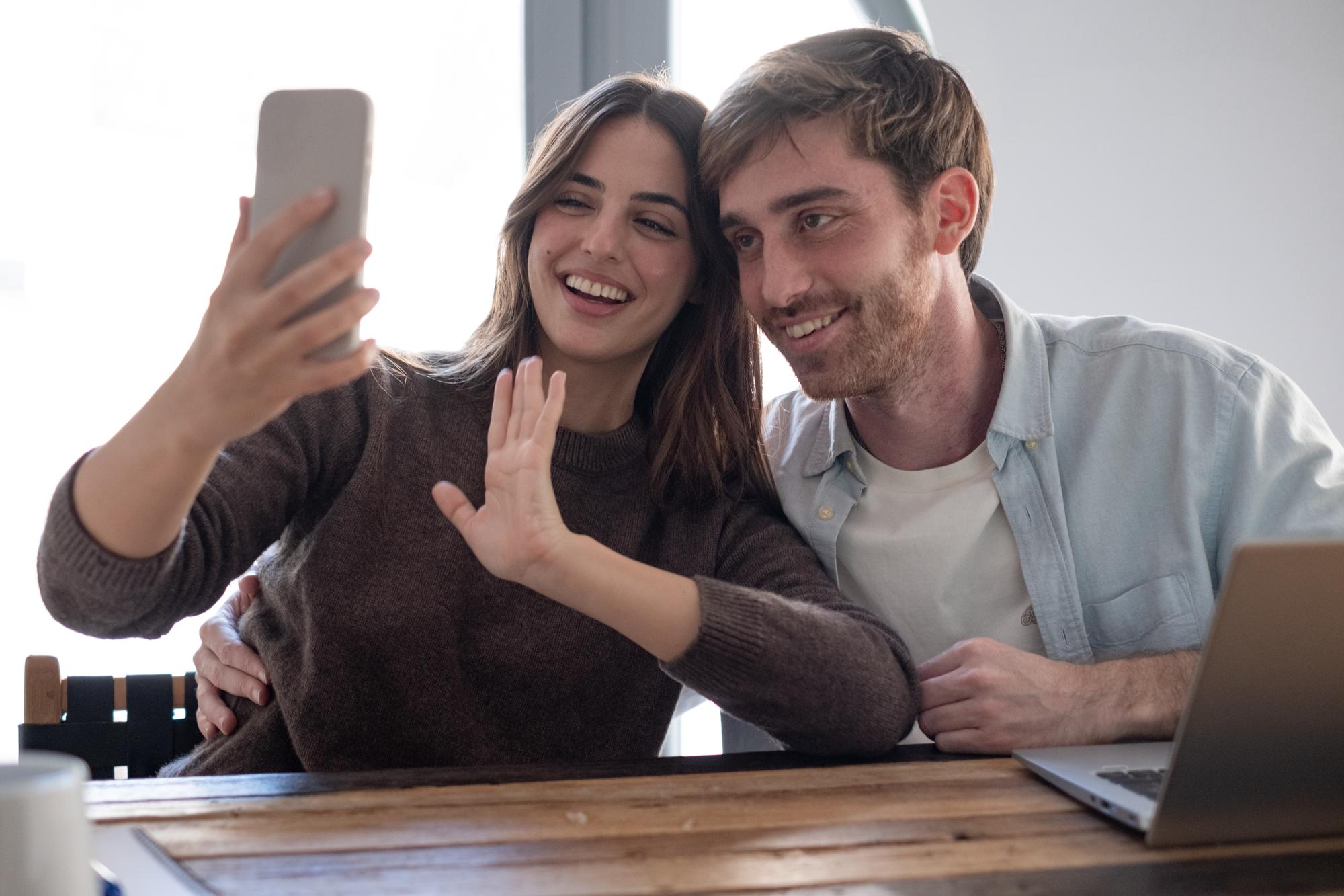 Faut-il vraiment se parler tous les jours dans une relation à distance ?