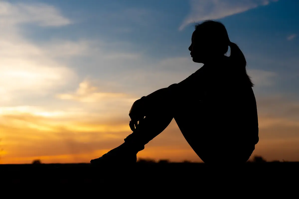 solitude triste silhouette