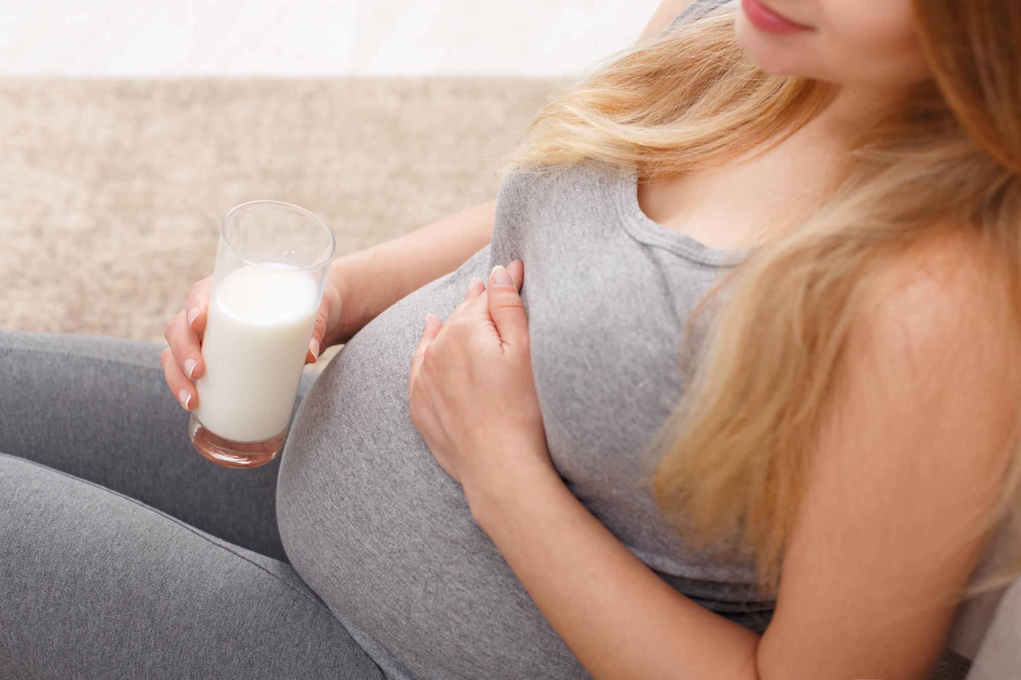 Le yaourt au lait entier est-il autorisé pendant la grossesse ?